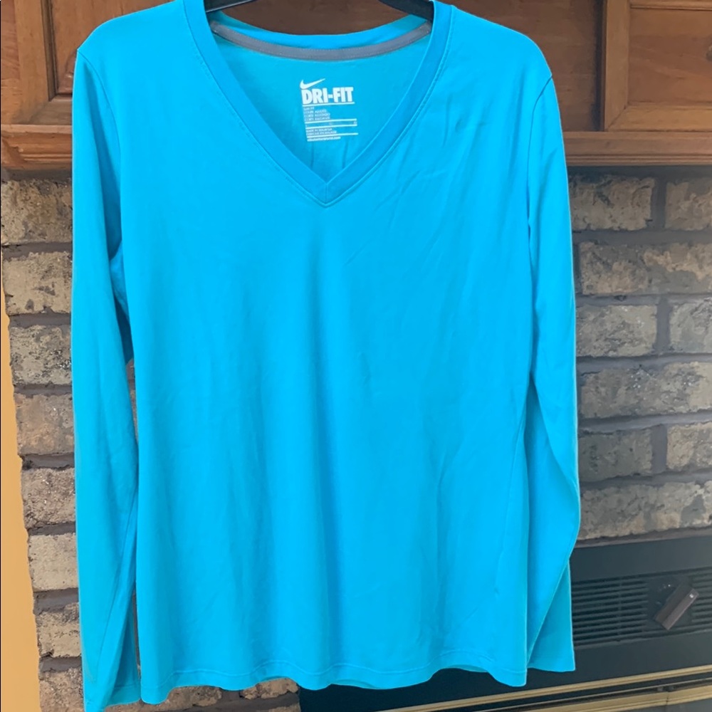 Nike Dri-FIT Turquoise long sleeved shirt size large womens v neck